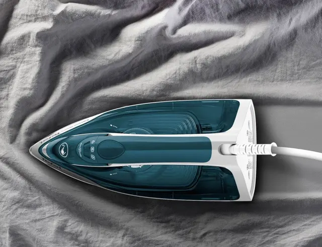 Tefal FV2839 Express Steam Σίδερο Ατμού 2400W με Συνεχόμενη Παροχή 35gr/min και Κεραμική Πλάκα 3