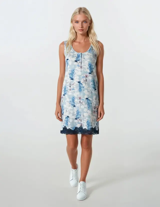 S754 - Type - NIGHTGOWN BLUE FLOWERS
