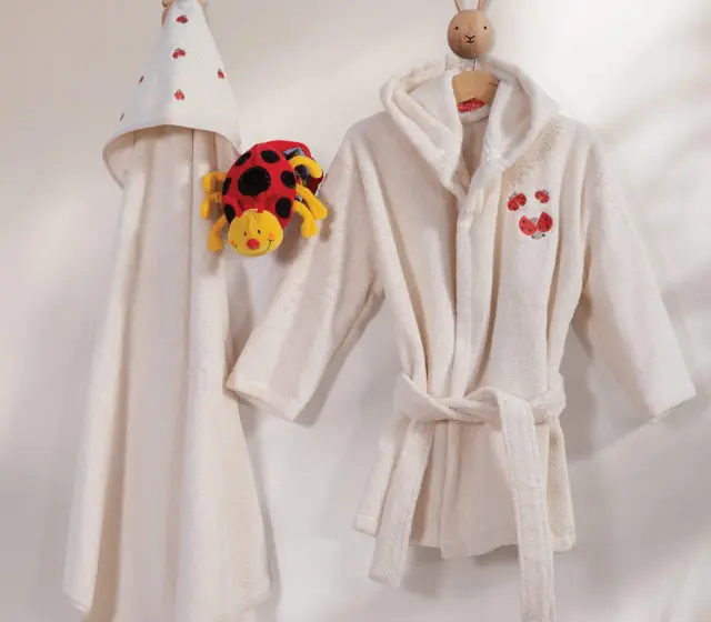 ΒΡΕΦΙΚΗ ΚΑΠΑ LADY BUG 75X75 NEF-NEF HOMEWARE 3