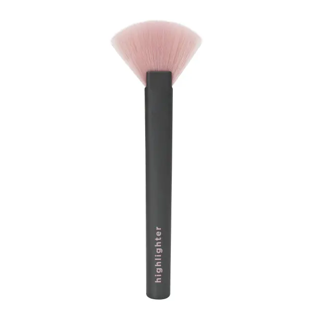Real Techniques Easy 123 Highlighter Brush