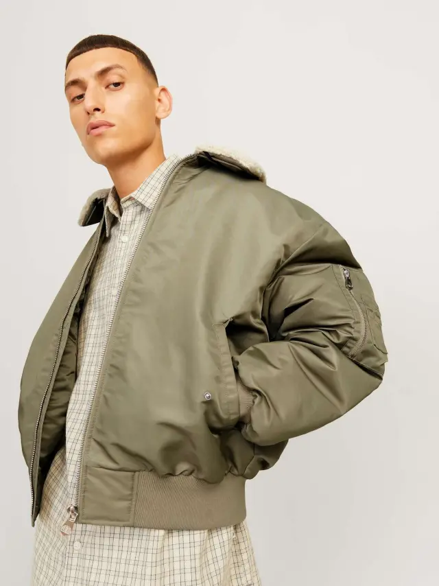JORQUEENS BOMBER JACKET Silver Sage 2