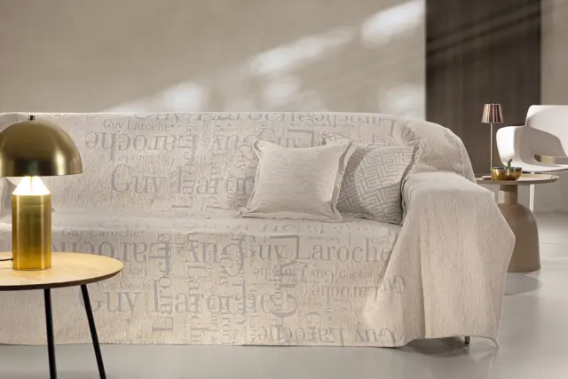 ΡΙΧΤΑΡΙ ΤΡΙΘΕΣΙΟΥ (180x300) STAMP NATURAL GUY LAROCHE