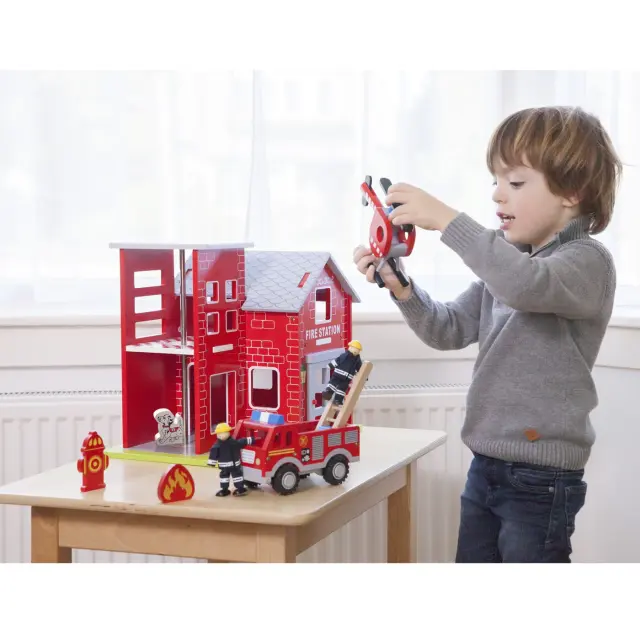 Ξύλινος Πυροσβεστικός Σταθμός (3+ ετών) - New Classic Toys 2