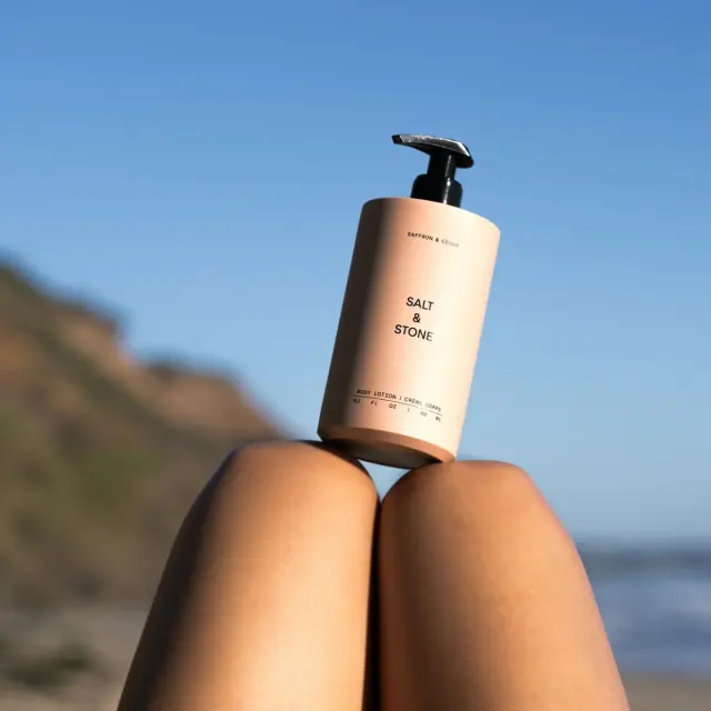 Body Lotion Saffron & Cedar - 450ml Μονόχρωμο 2