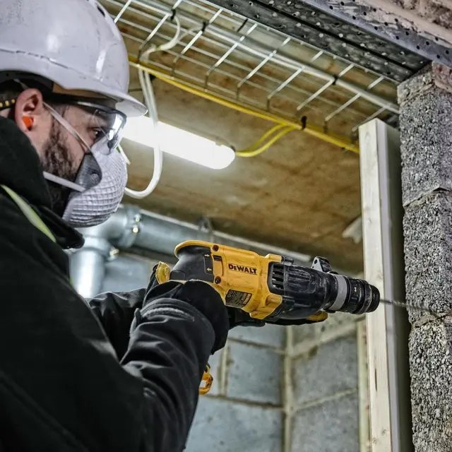 DEWALT ΠΙΣΤΟΛΕΤΟ SDS 800W ΜΕ ΕΞΑΡΤΗΜΑΤΑ D25134KP 3