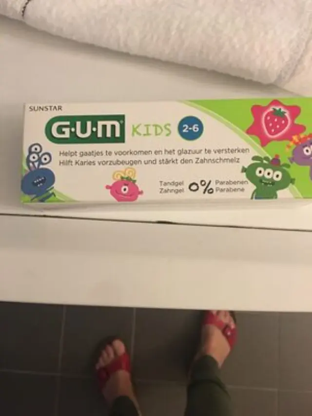 GUM Οδοντόκρεμαμε Γεύση Strawberry για 3+ Χρονών 50ml