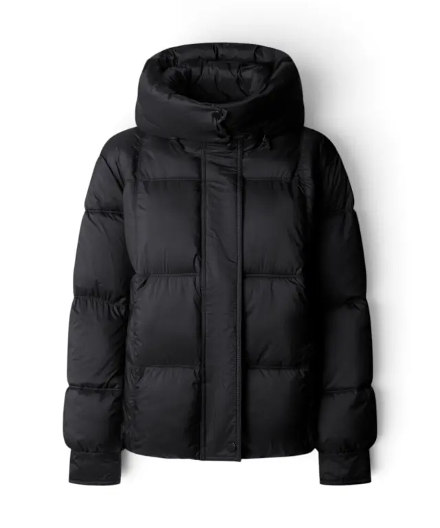 Pepe Jeans - Γυναικείο Αδιάβροχο Κοντό Puffer Μπουφάν Essentials Lauren PL4024541-999 Μαύρο