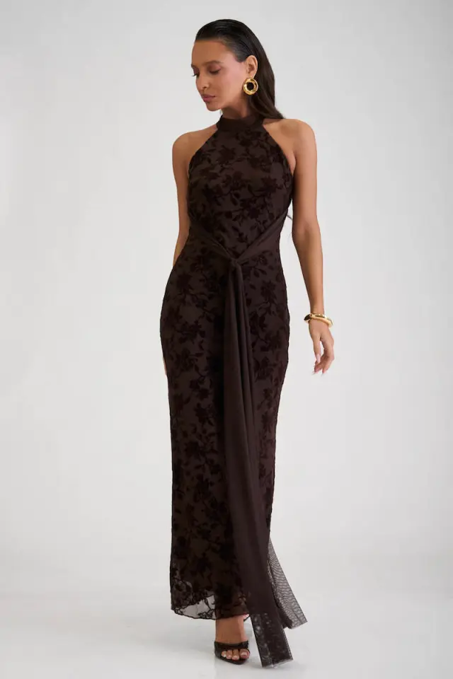 Maxi φόρεμα halter με floral βελούδινο σχέδιο - Καφέ - ONESIZE