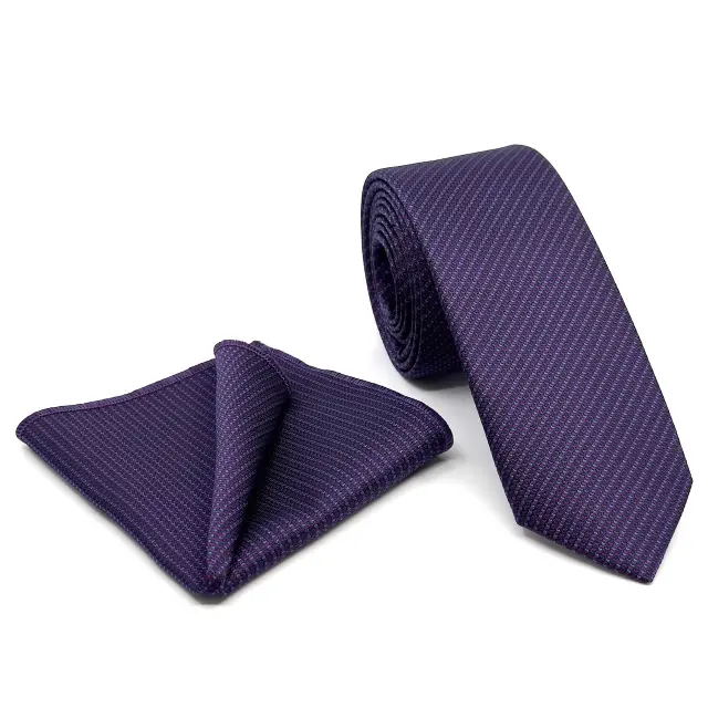 Γραβάτα Microfiber σε Μωβ Μοτίβο Σετ με Μαντηλάκι