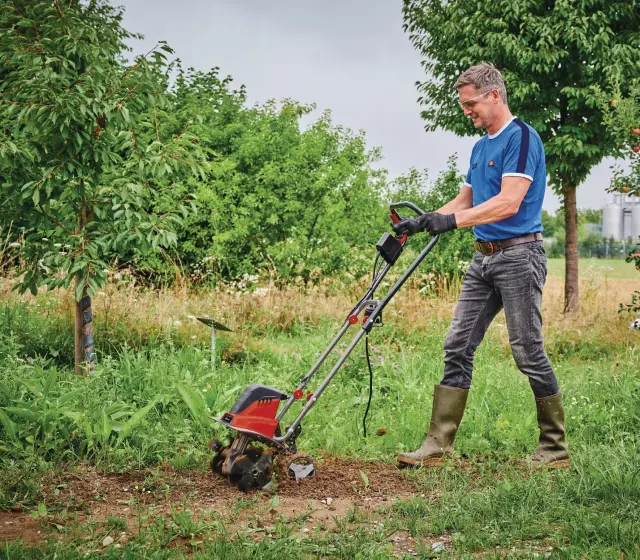 Einhell 3431060 - Ηλεκτρική φρέζα GC-RT 1545 M 2