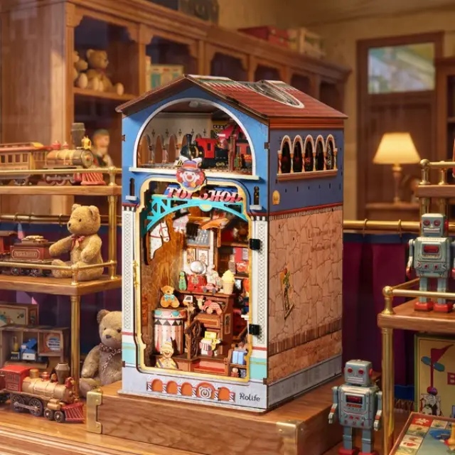 Robotime Rolife Treasure Toy Shop DIY Book Nook Κατάστημα Παιχνιδιών με Φωτισμό 380 τεμ. TGB23 3