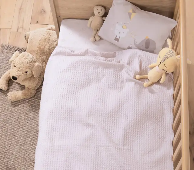 ΒΡΕΦΙΚΗ ΚΟΥΒΕΡΤΑ ΠΙΚΕ AΓΚΑΛΙΑΣ HAPPY DAYS 80X110 NEF-NEF HOMEWARE