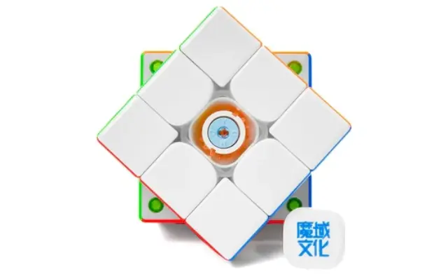 MoYu WeiLong Ferrocore V2 3x3 (UV Coated) 2