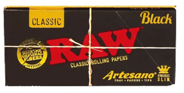 RAW Artesano Χαρτάκια Black Classic - Ακατέργαστο - King Size Slim με Τζιβάνες και Δισκάκι