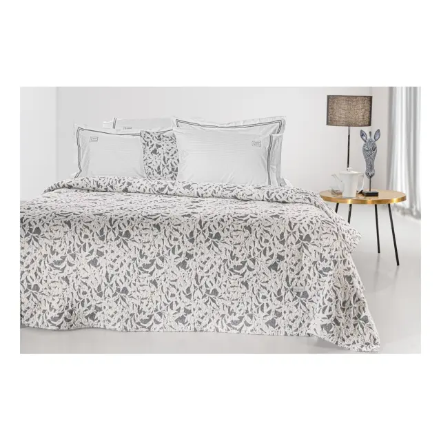 Κουβέρτα Guy Laroche Blosson Smoke 260x250