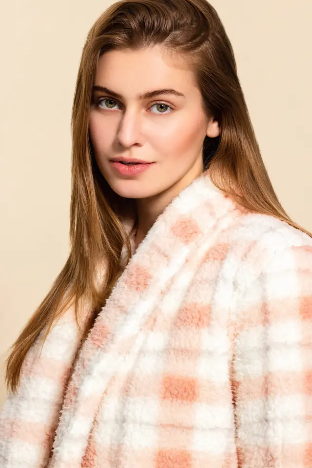 W1484 - Type - ROBE FLEECE PLAID 3