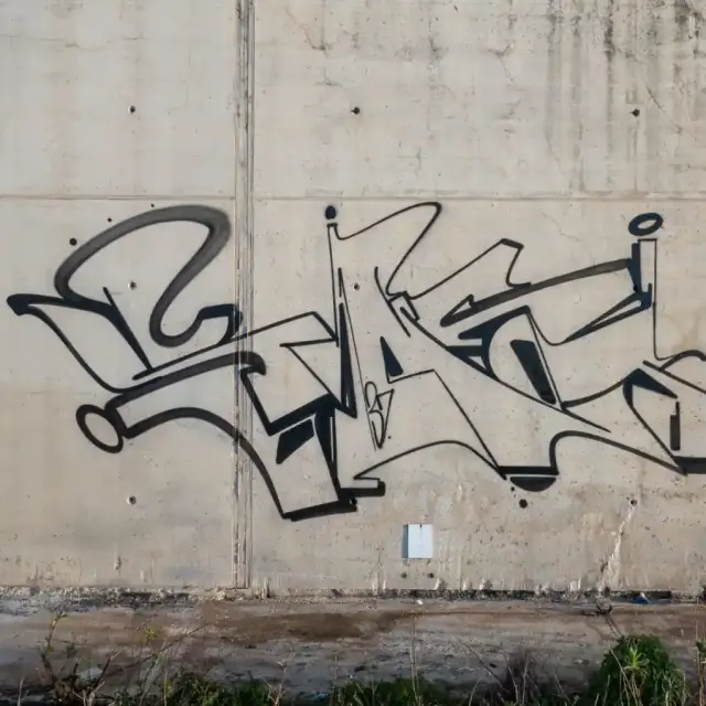 Montana Black Artist Edition "Smash 137" 3
