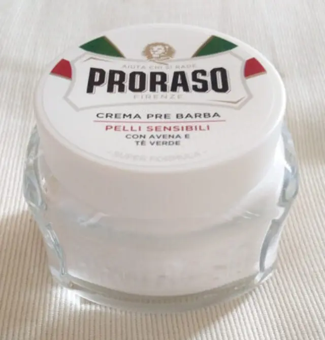 Proraso White Sensitive Κρέμα για πριν το Ξύρισμα 100ml