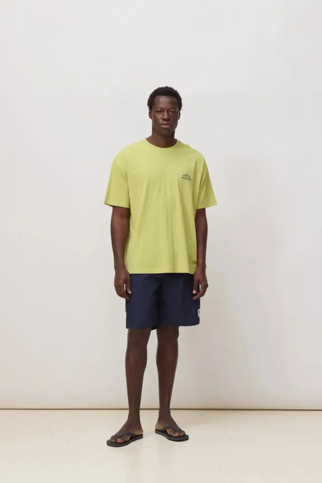 LIME GREEN PEAK TEE Lime 3