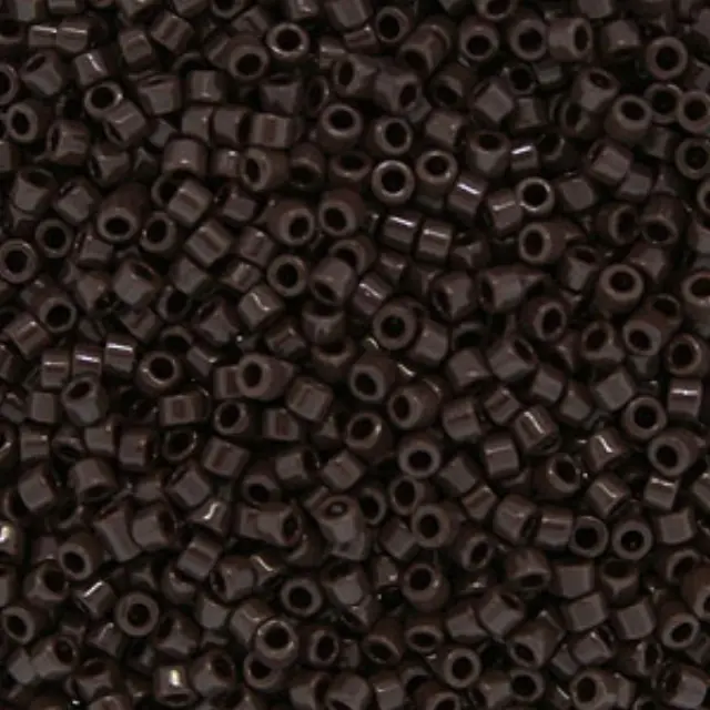 Χάντρα Miyuki Delica 11/0 - DB0734 - Opaque Chocolate Brown ~7gr
