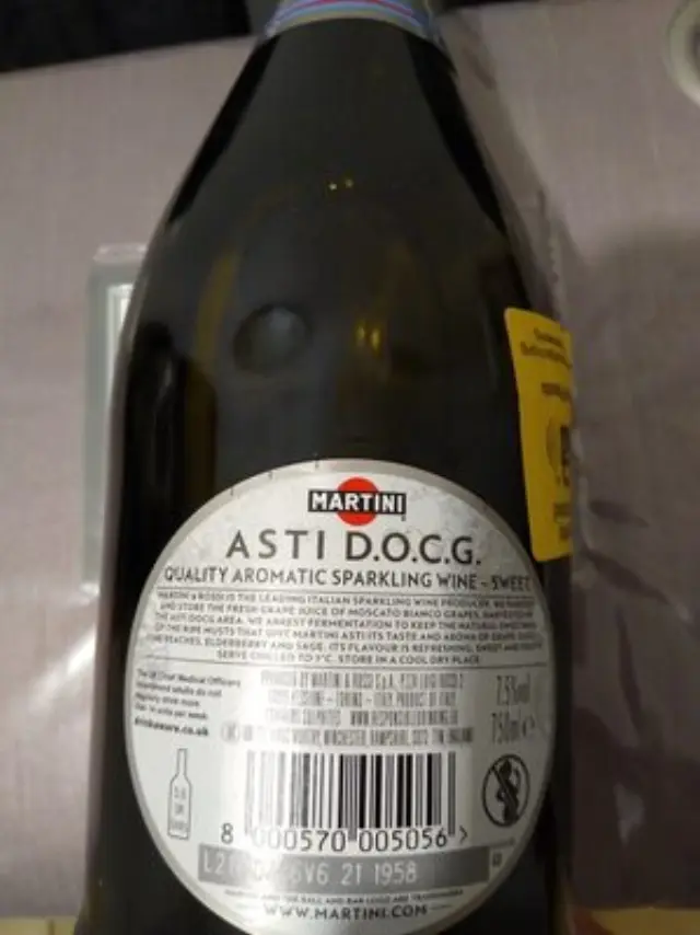 ASTI MARTINI 750ml 3