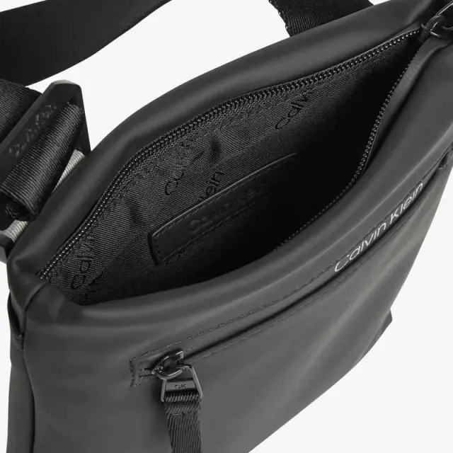 Calvin Klein - Ανδρική Τσάντα Ώμου / Χιαστί K50K510795-BAX Μαύρο 2