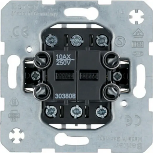 Double changeover Switch Isolated Input Terminals, Light Control