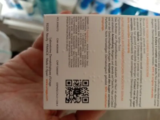 Uriage Depiderm Anti-Dark Spot Serum, Ορός Λάμψης & Μείωσης των Κηλίδων 30ml 2