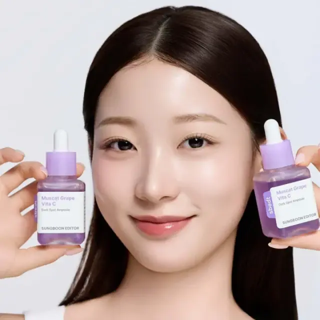 Sungboon Editor Muscat Grape Vita C Brightening Ampoule 40ml - Αντιοξειδωτικός Ορός με Εκχύλισμα Μαύρου Σταφυλιού για Αντιμετώπιση των Δυσχρωμιών 2