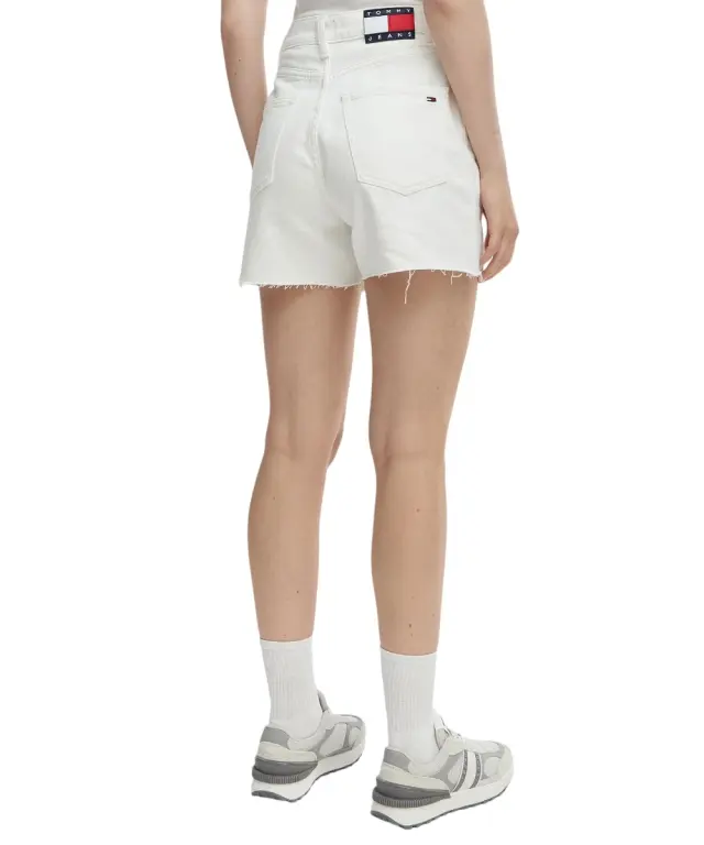Tommy Hilfiger - Γυναικεία Βερμούδα Σορτς Mom Regular Fit DW0DW22695-1D0 Λευκό 2