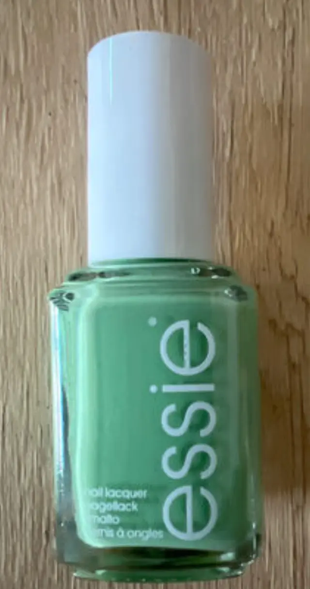 Essie Βερνικι Νυχιων 957 Perfectly Peculiar