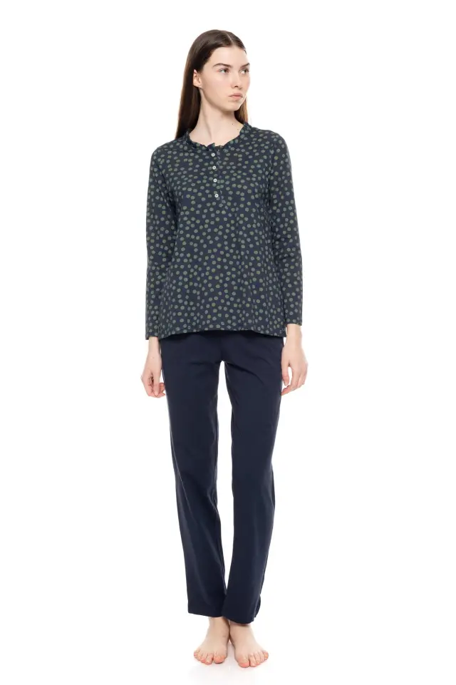 W1519 - Type - PYJAMA GREEN DOT