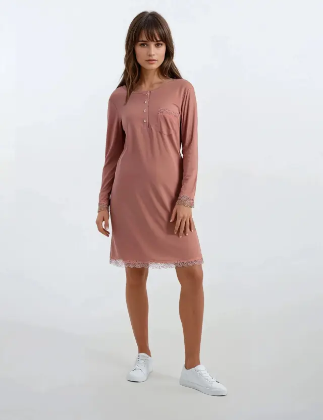 W936 - Type - NIGHGOWN LOVELY BLOSSOM