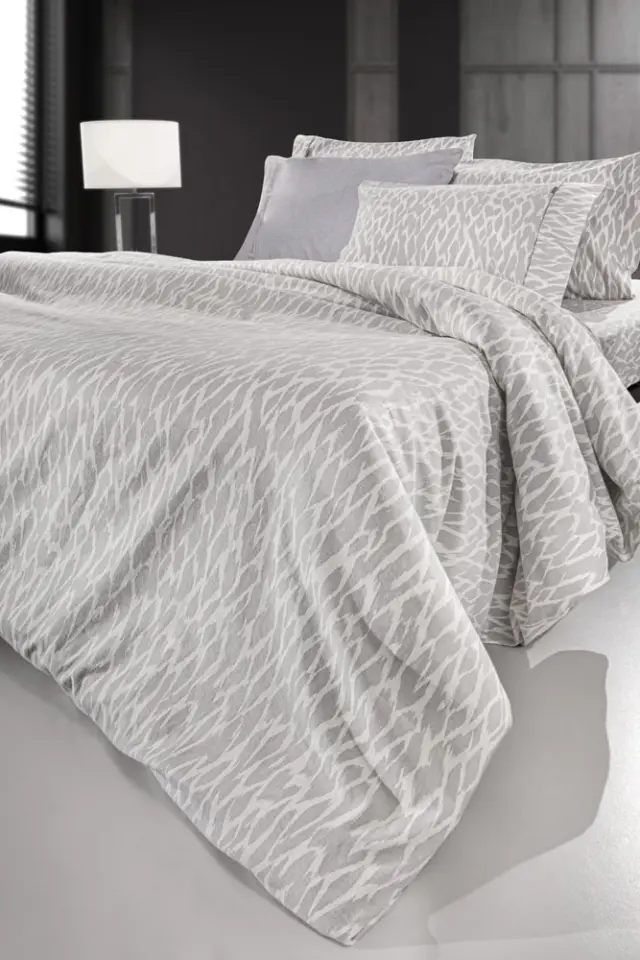 ΣΕΤ ΦΑΝΕΛΕΝΙΑ ΣΕΝΤΟΝΙΑ ΜΟΝΑ (170x265) MAGMA SILVER FLANNEL GUY LAROCHE