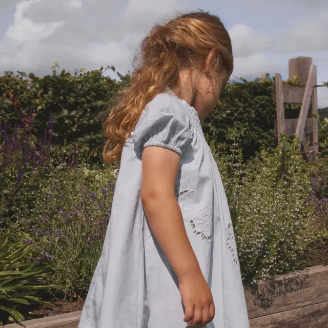 Φόρεμα Lil'Atelier 100% organic cotton με διάτρητα κεντήματα 3