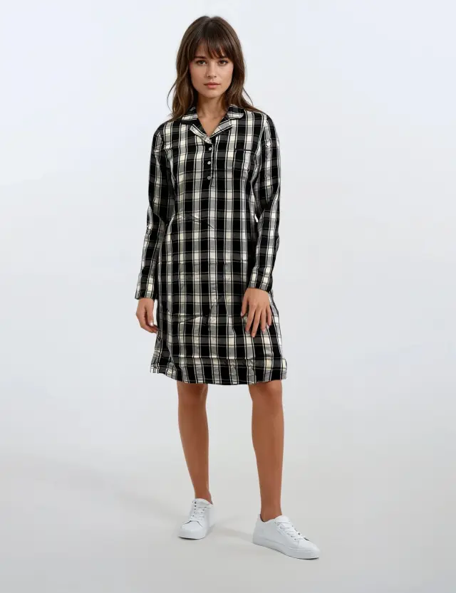W1048 - Type - NIGHTDRESS BLACK PLAID