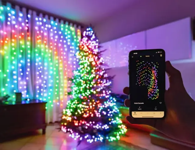 400 Smart LED Twinkly Curtain (TWW400SPP-TEU) με Διάφανο Καλώδιο, Βluetooth, WiFi Και Έλεγχο μέσω Κινητού ΤηλεφώνουTWW400SPP-TEU 2