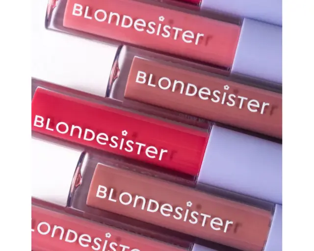 BLONDE SISTER 03 CHERRIE PIE - 2 IN 1 SWEET GLOSS TINTED LIP OIL 2.5ML 3