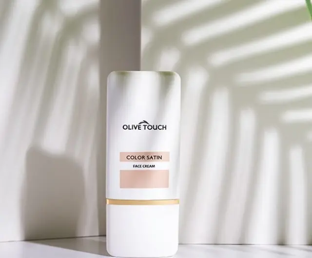OLIVE TOUCH Αντηλιακή Κρέμα Προσώπου spf 30 με Χρώμα 50ml