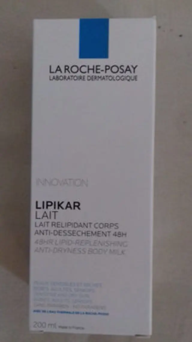 La Roche Posay Γαλάκτωμα Αναπλήρωσης Λιπιδίων για το Σώμα Lipikar Lait 200ml