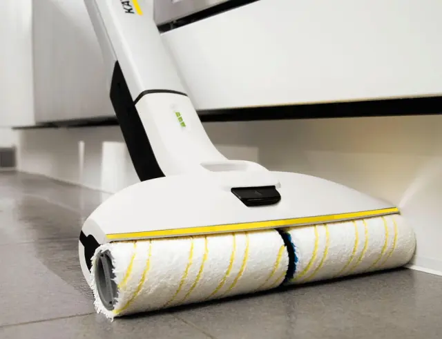 K&auml;rcher EWM 2 Stick vacuum Battery Wet Black, White, Yellow 2.5 Ah 2
