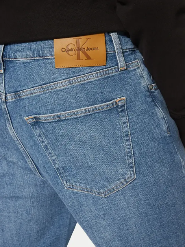 Calvin Klein - Ανδρικό Τζιν Tapered Dad Mid Blue Washed Slim Fit J30J327175-1A4 Μπλε 3