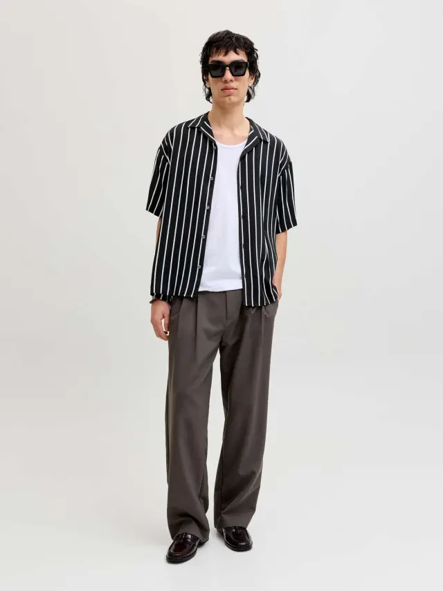 JJEJEFF RESORT STRIPE SHIRT S/S SN Black 2