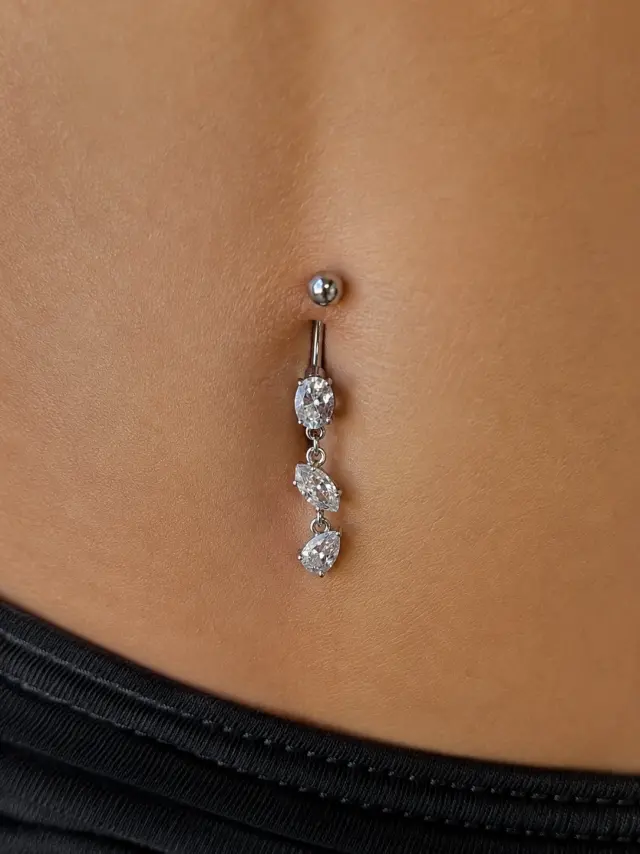 Ghetto Crystal Drop Navel Piercing 2
