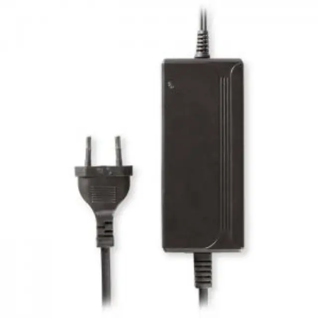 Universal τροφοδοτικό 36W switching με συμπαγή σχεδιασμό έξοδο 5-15V και ενδεικτική λυχνία LED. 2