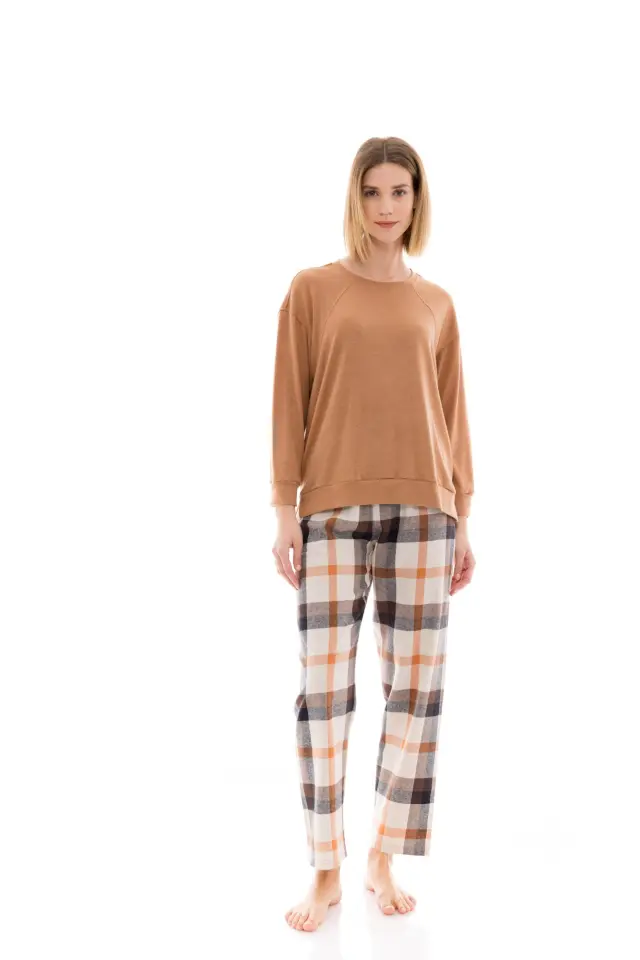 W1417 - Type - PYJAMA AUTUMN PLAID