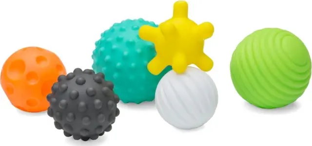 INFANTINO TEXTURED MULTI BALL SET ΜΕ ΑΝΑΓΛΥΦΗ ΥΦΗ