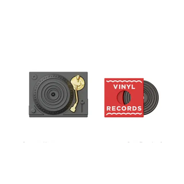 Metalmorphose Σετ 2 Καρφίτσες / 3D Metal Fashion Pins: Vinyl