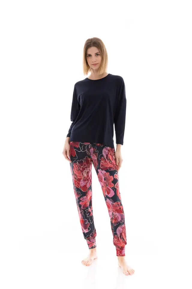 W1367 - Type - PYJAMA MAGENTA FLOWER