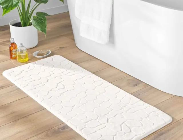 Πατάκι Μπάνιου Ricochet Douceur d'intérieur με memory foam και διαστάσεις 50x120cm - White 1802103